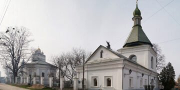 Найстарішу будівлю Переяслава змінили до невпізнання — що відомо про Михайлівську церкву
