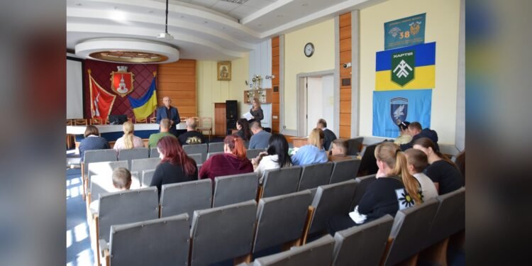 У Переяславі зустрілися з родинами Захисників і Захисниць
