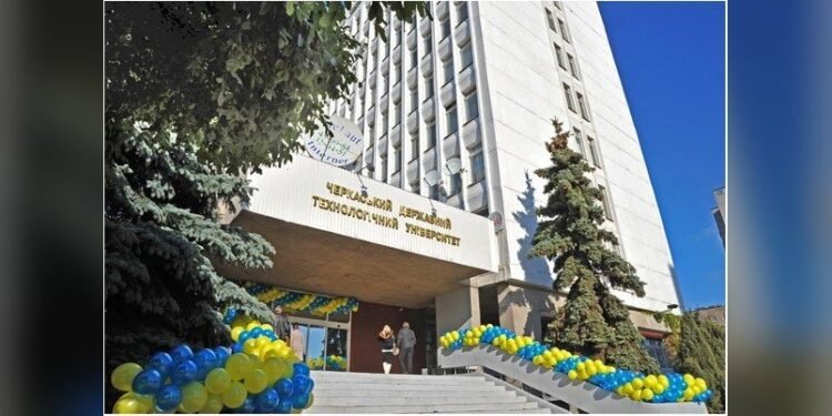 Безоплатне навчання для ветеранів: ЧДТУ оголосив додатковий набір